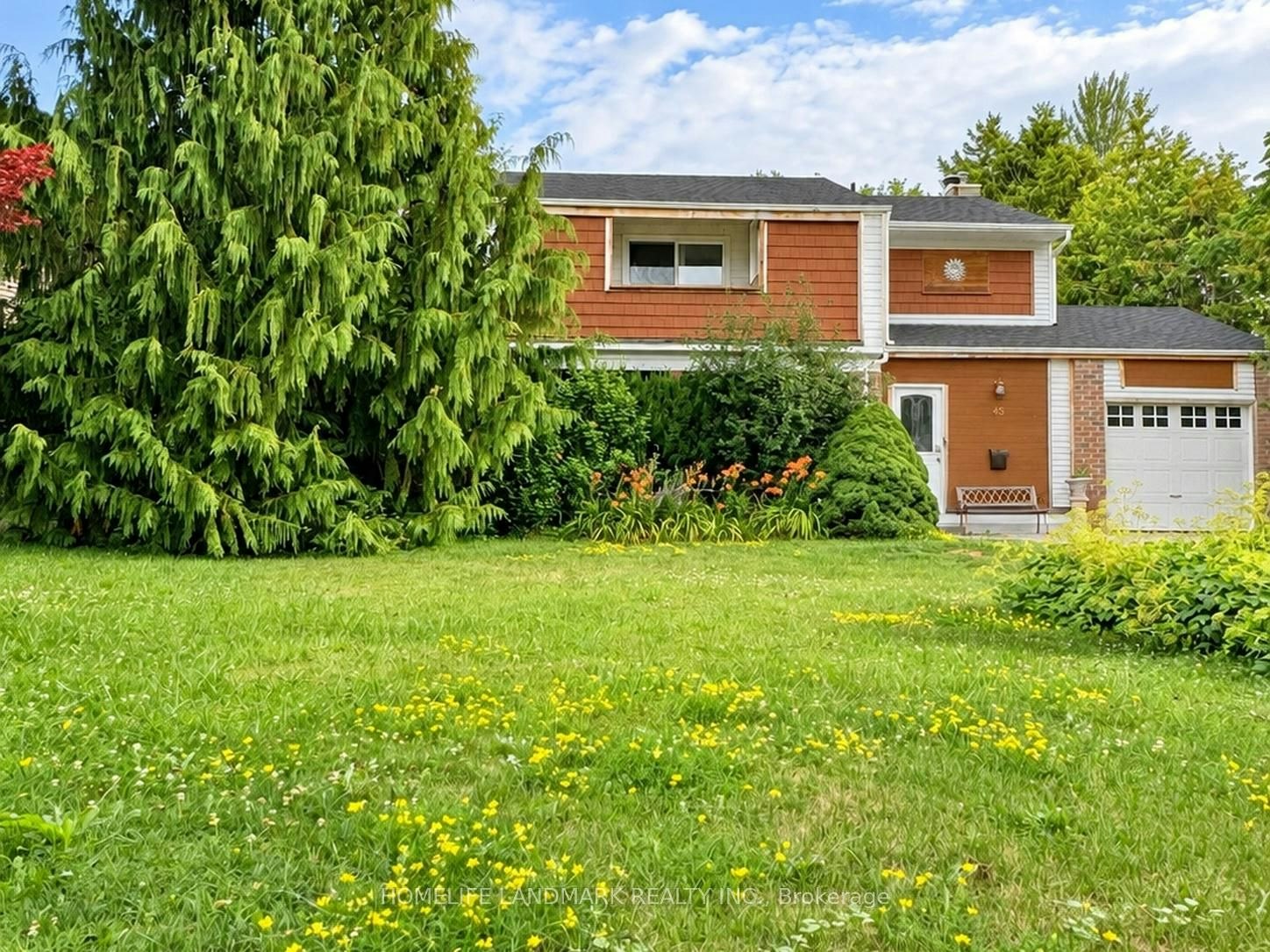 45 Sandusky Crescent, Aurora, ON, L4G 3N3