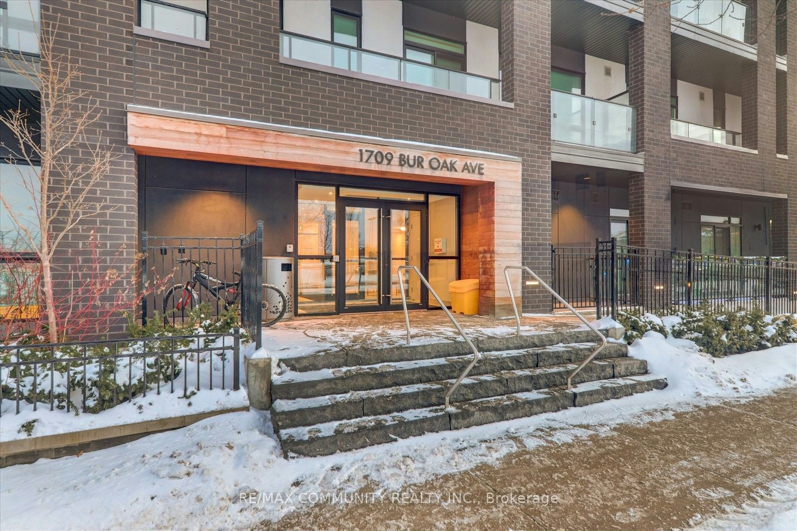 206-1709 Bur Oak Avenue, Markham, ON, L6E 0V7 - 4