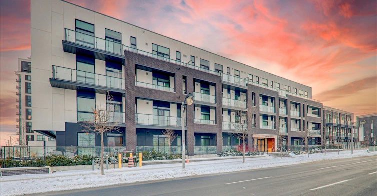 206-1709 Bur Oak Avenue, Markham, ON, L6E 0V7 - 2