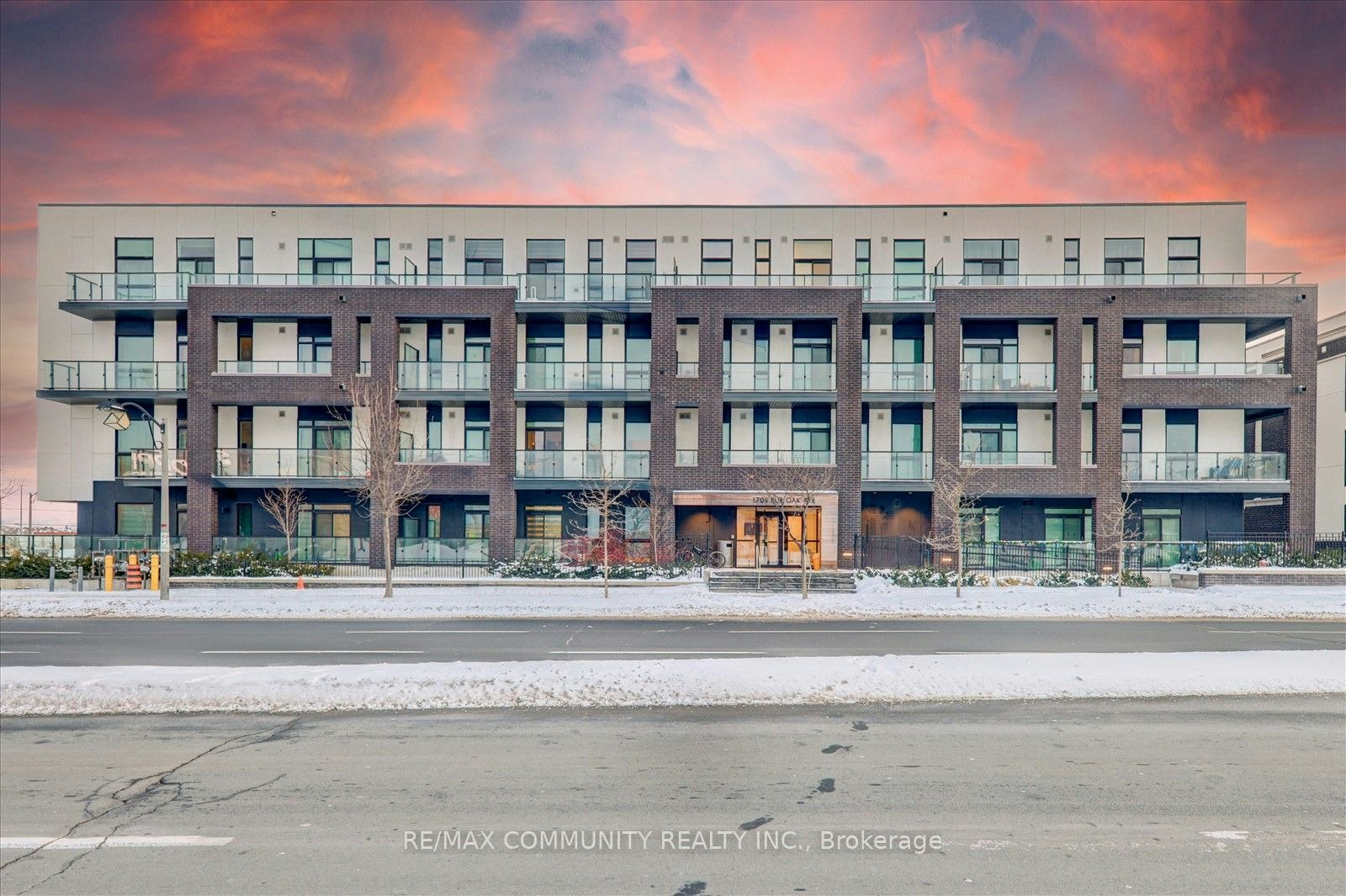 206-1709 Bur Oak Avenue, Markham, ON, L6E 0V7