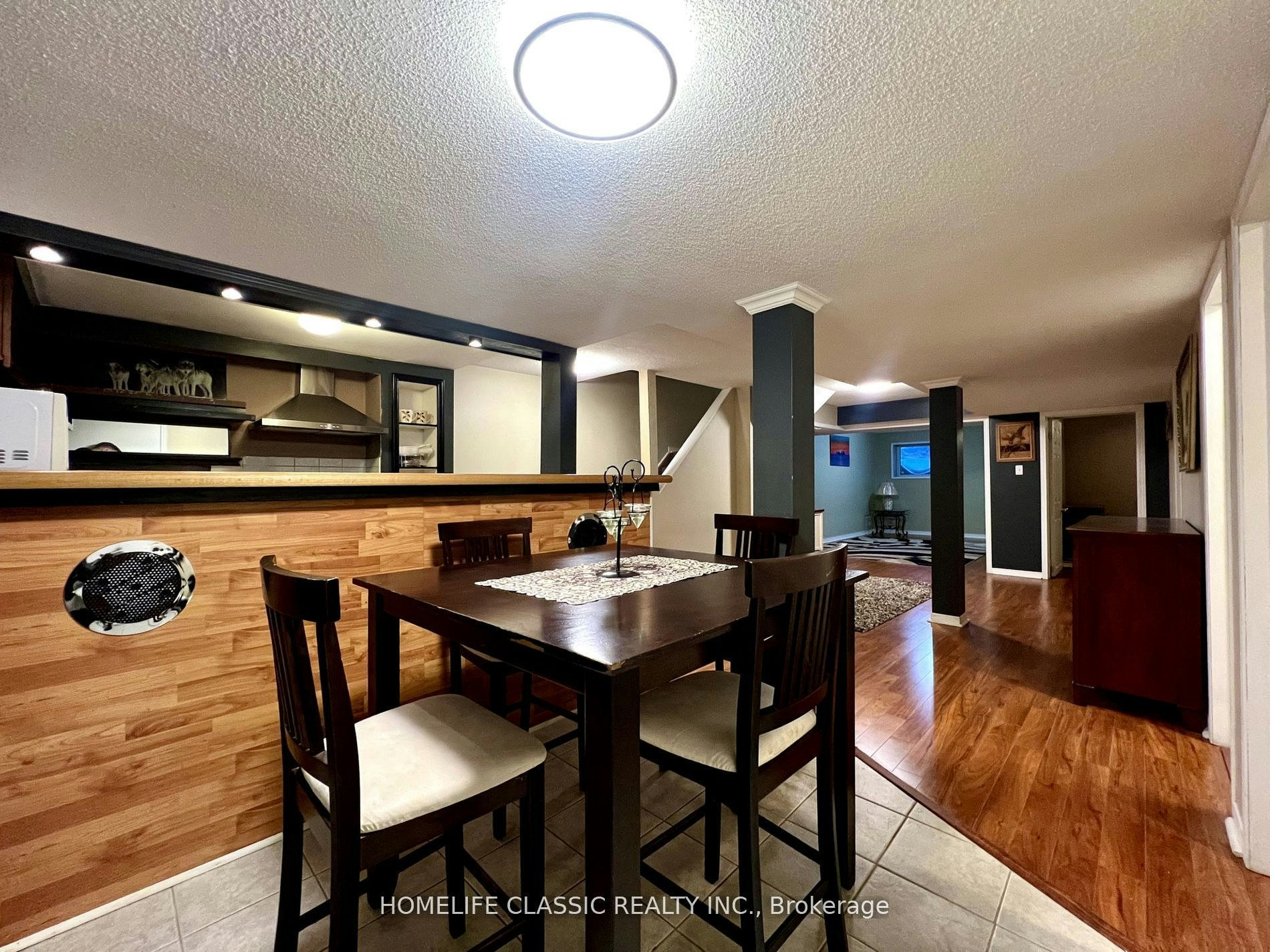 Lower-423 Flanagan Court, Newmarket, ON, L3X 2G1 - 2