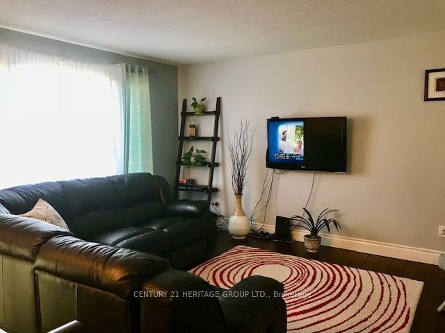 324 Adeline Drive, Georgina, ON, L4P 3C2 - 4