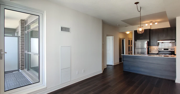 803-8110 Birchmount Road, Markham, ON, L6G 0E3 - 7