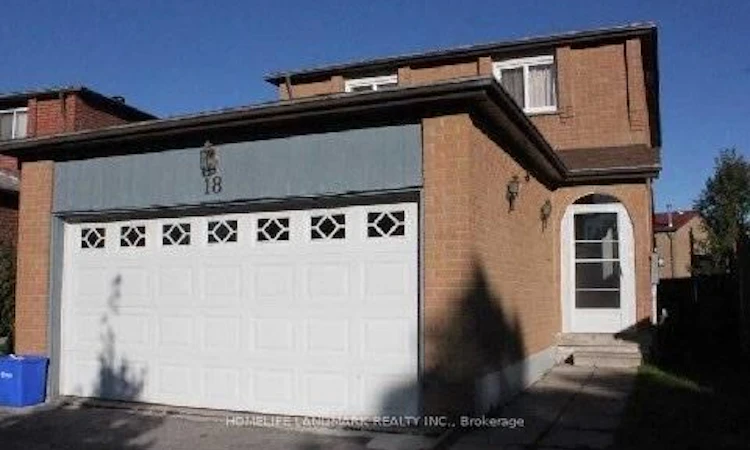 18 Tangmere Crescent