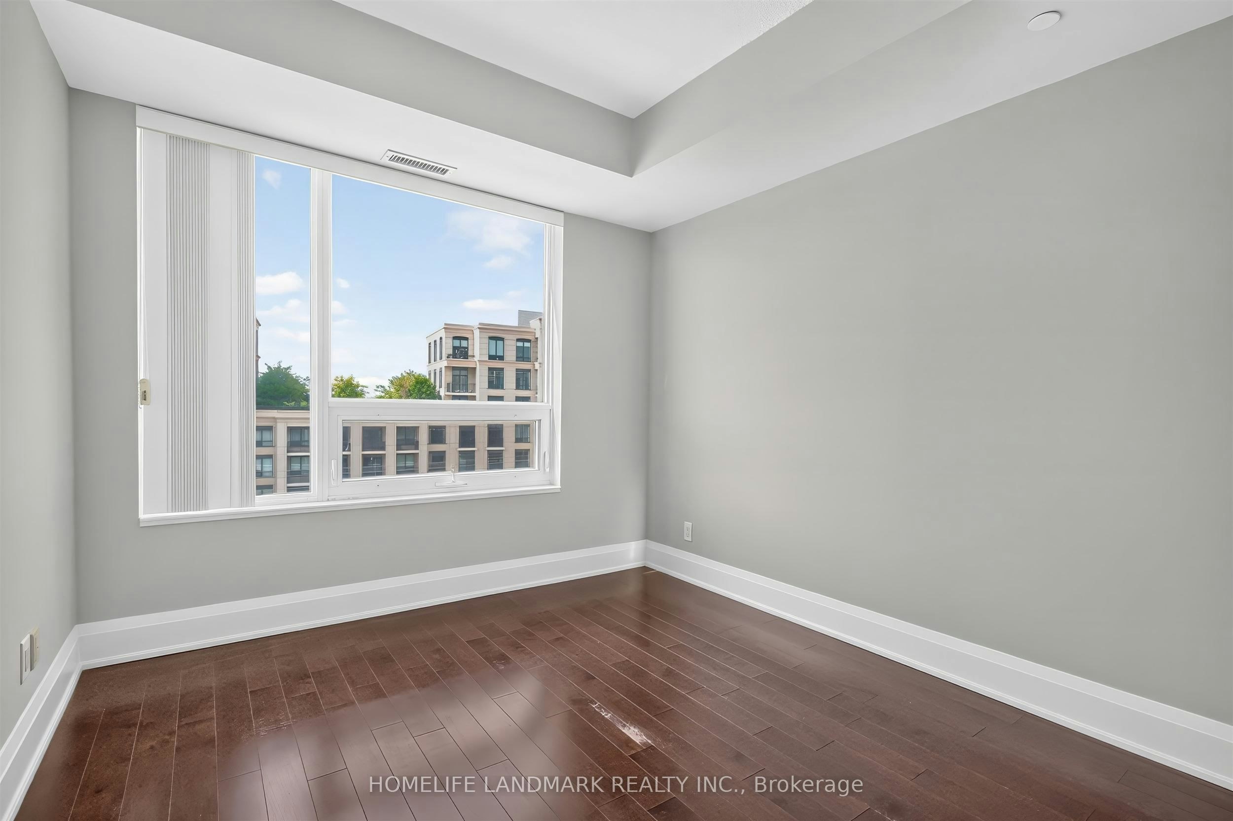 RG15-8228 Birchmount Road, Markham, ON, L3R 1A6 - 7