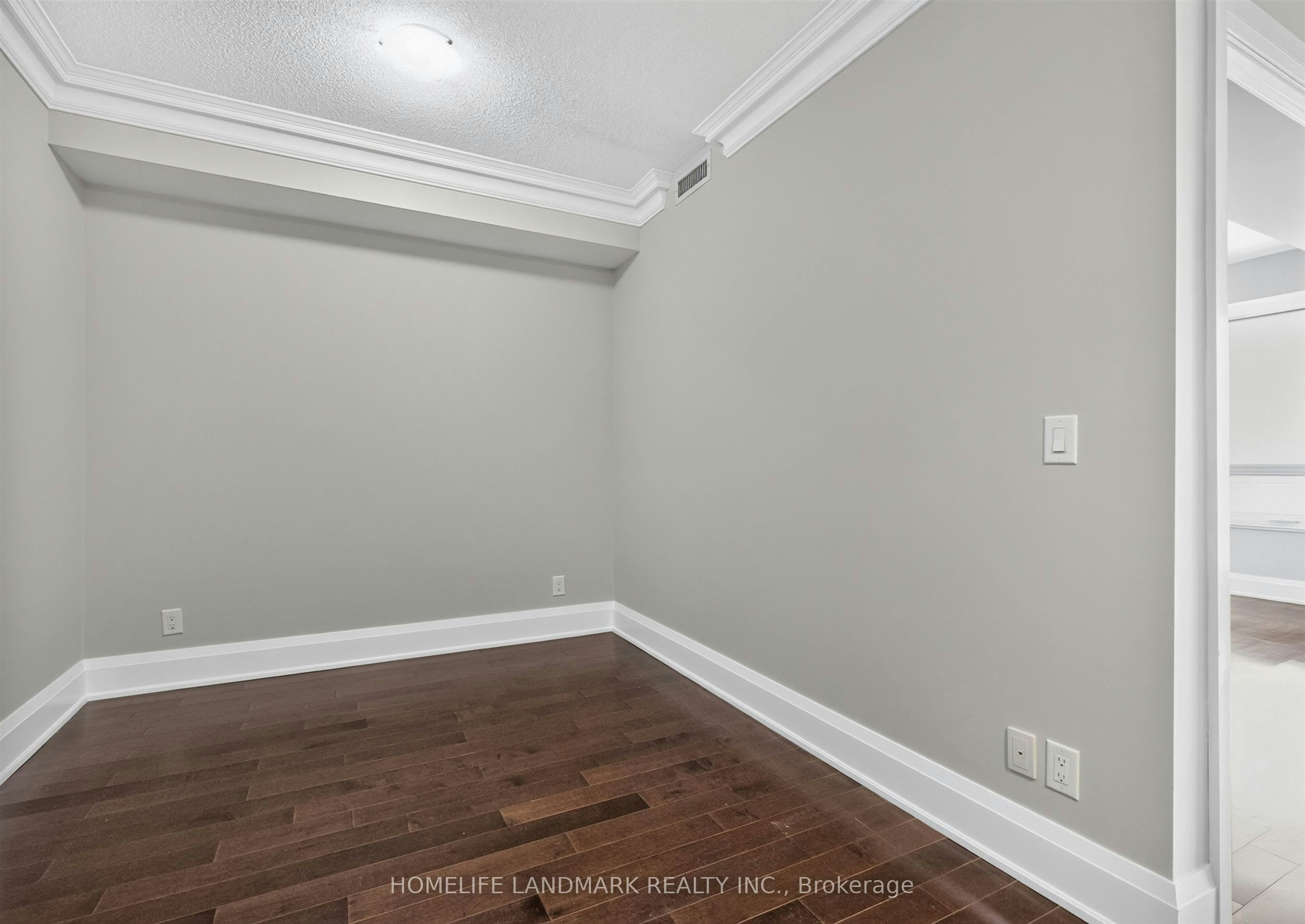 RG15-8228 Birchmount Road, Markham, ON, L3R 1A6 - 6
