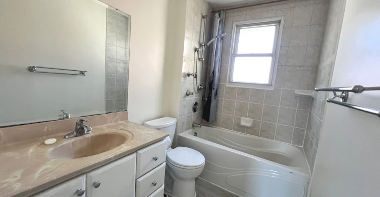 53 Aurora Heights Drive, Aurora, ON, L4G 2W6 - 5