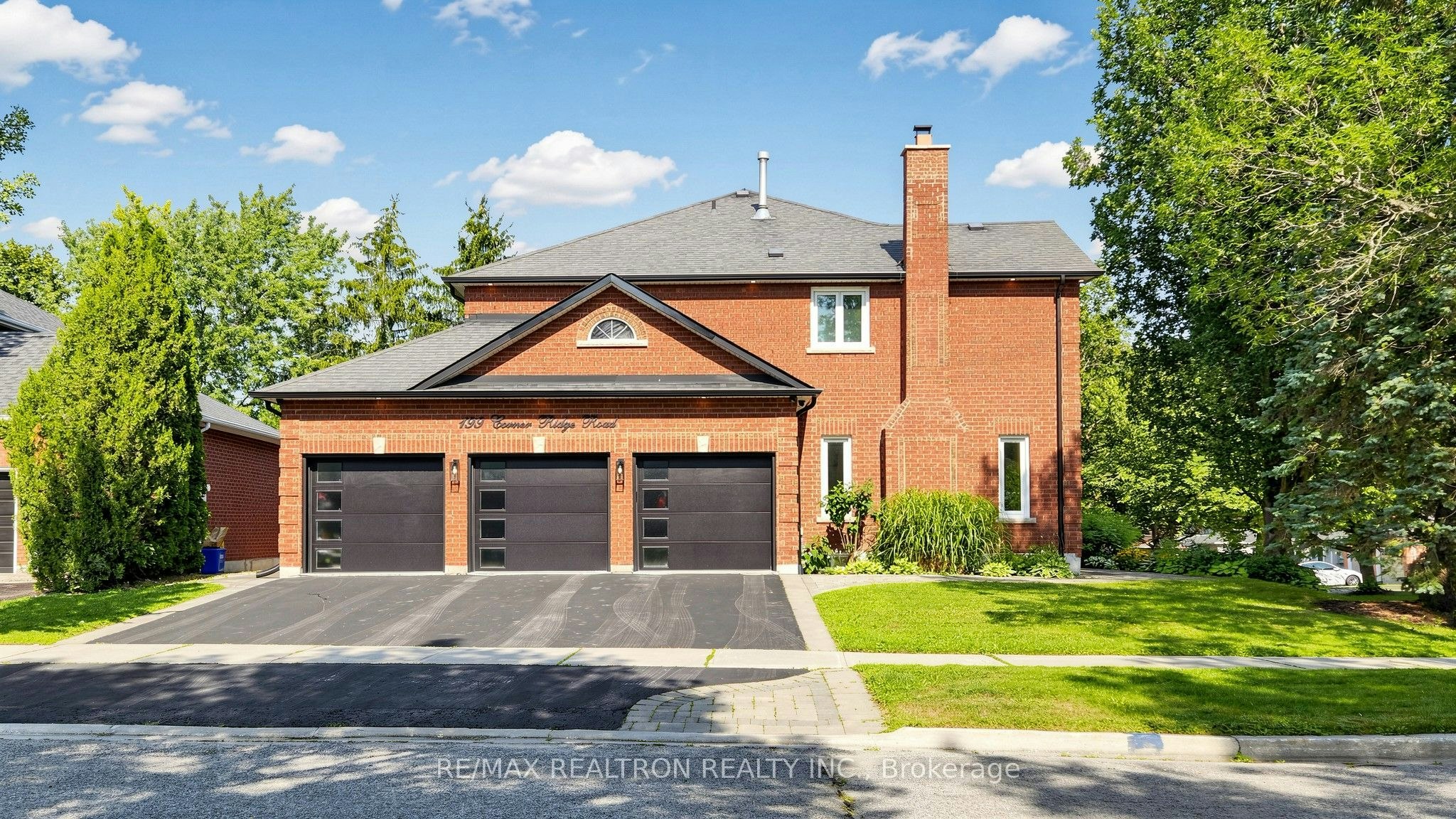 199 Corner Ridge Road, Aurora, ON, L4G 6L5 - 2