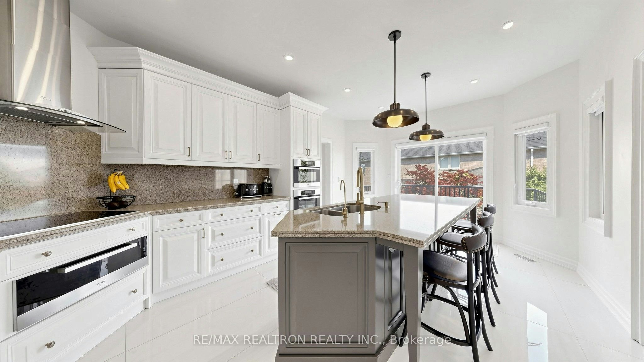 199 Corner Ridge Road, Aurora, ON, L4G 6L5 - 8