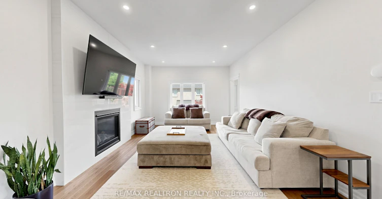 199 Corner Ridge Road, Aurora, ON, L4G 6L5 - 12