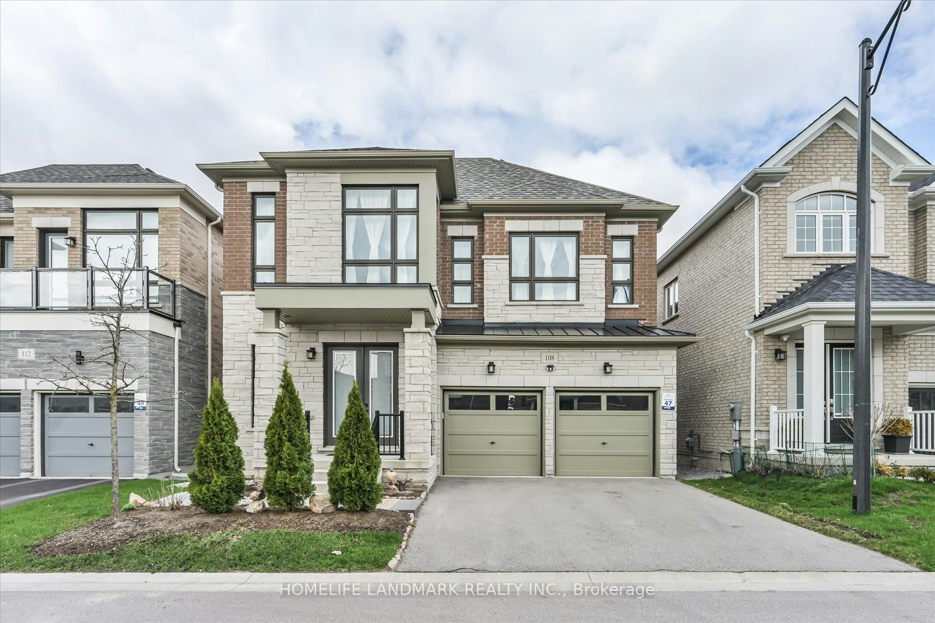 108 Pine Hill Crescent E, Aurora, ON, L4G 3X9