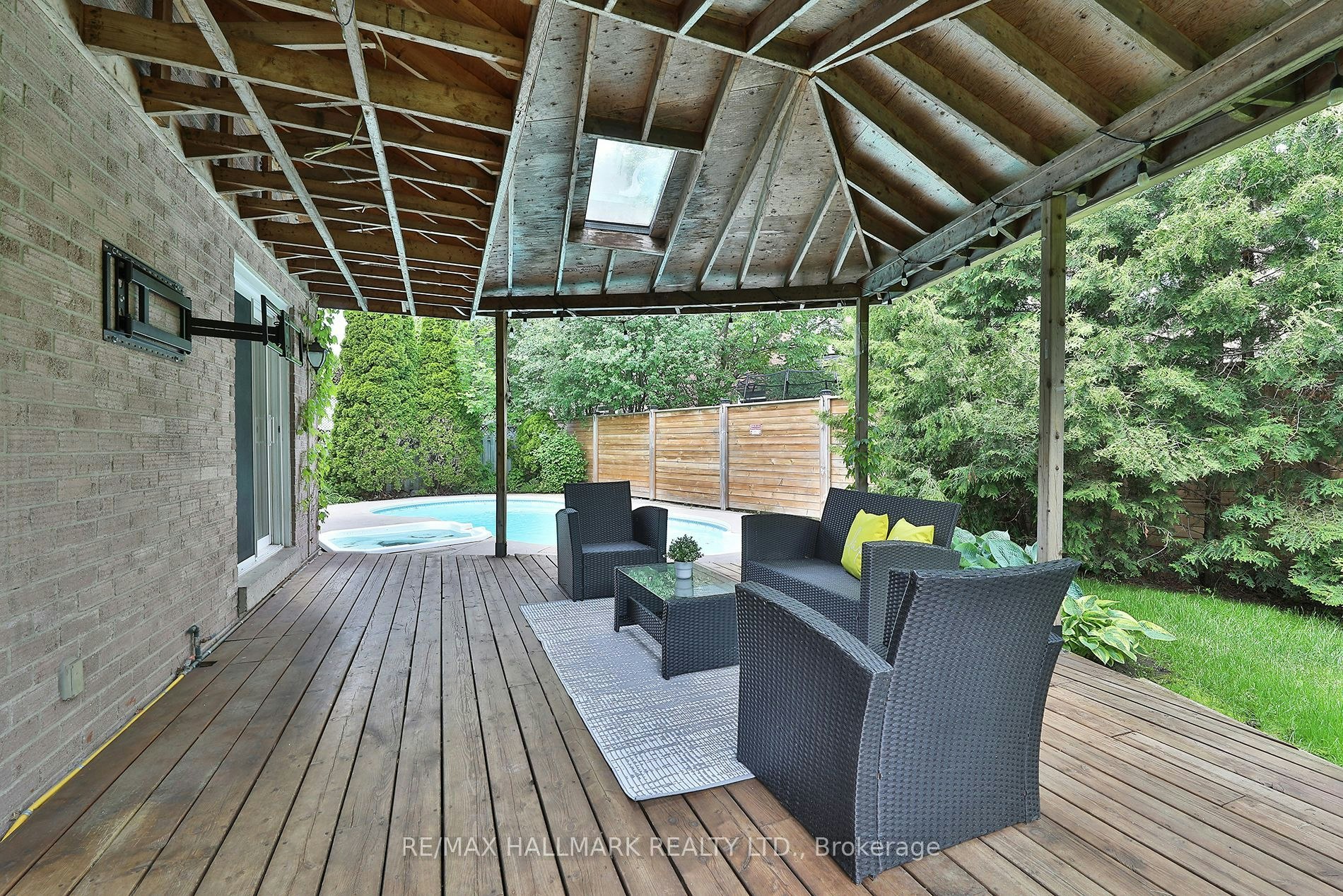 58 Pickett Crescent, Richmond Hill, ON, L4C 9L3 - 6