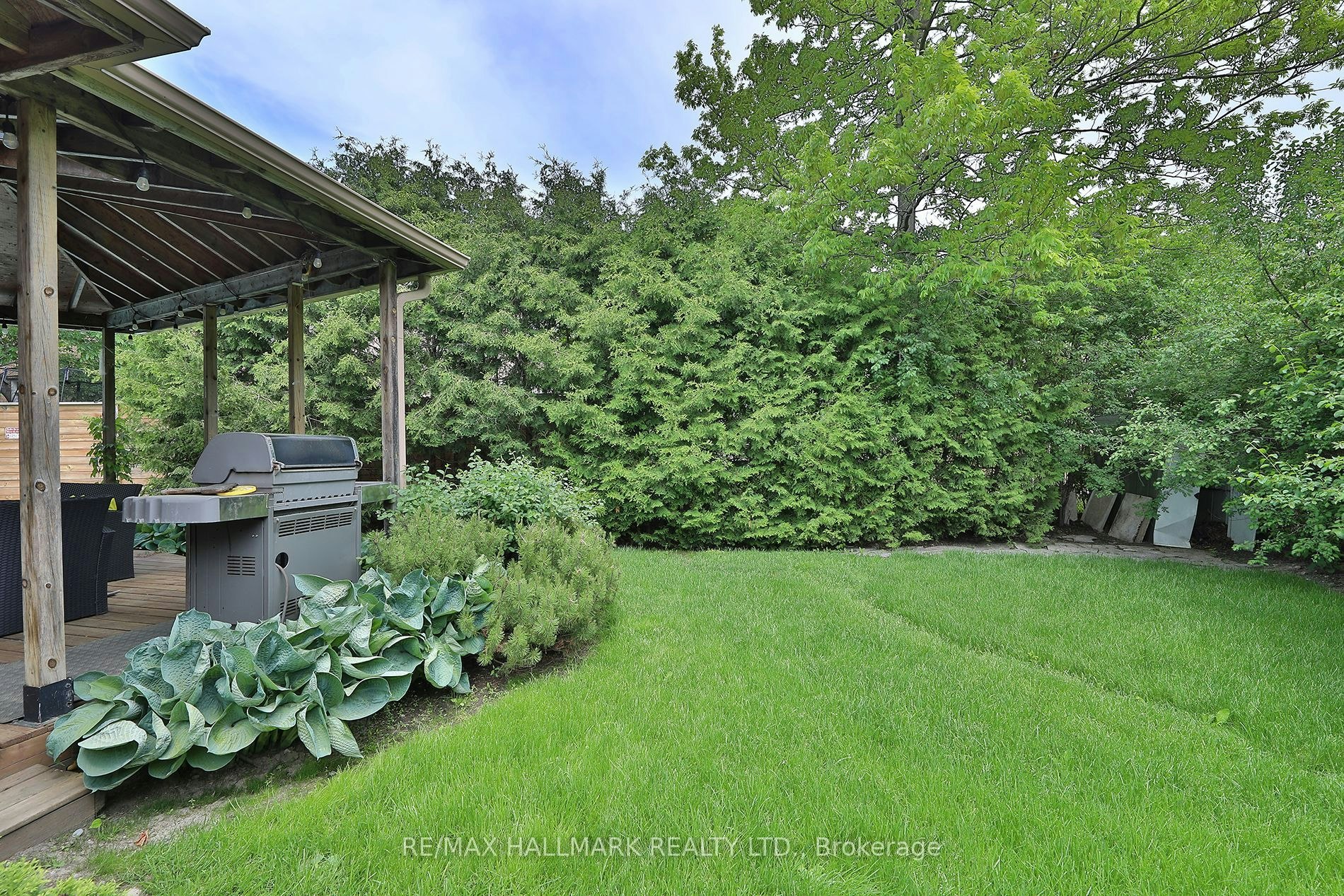 58 Pickett Crescent, Richmond Hill, ON, L4C 9L3 - 3