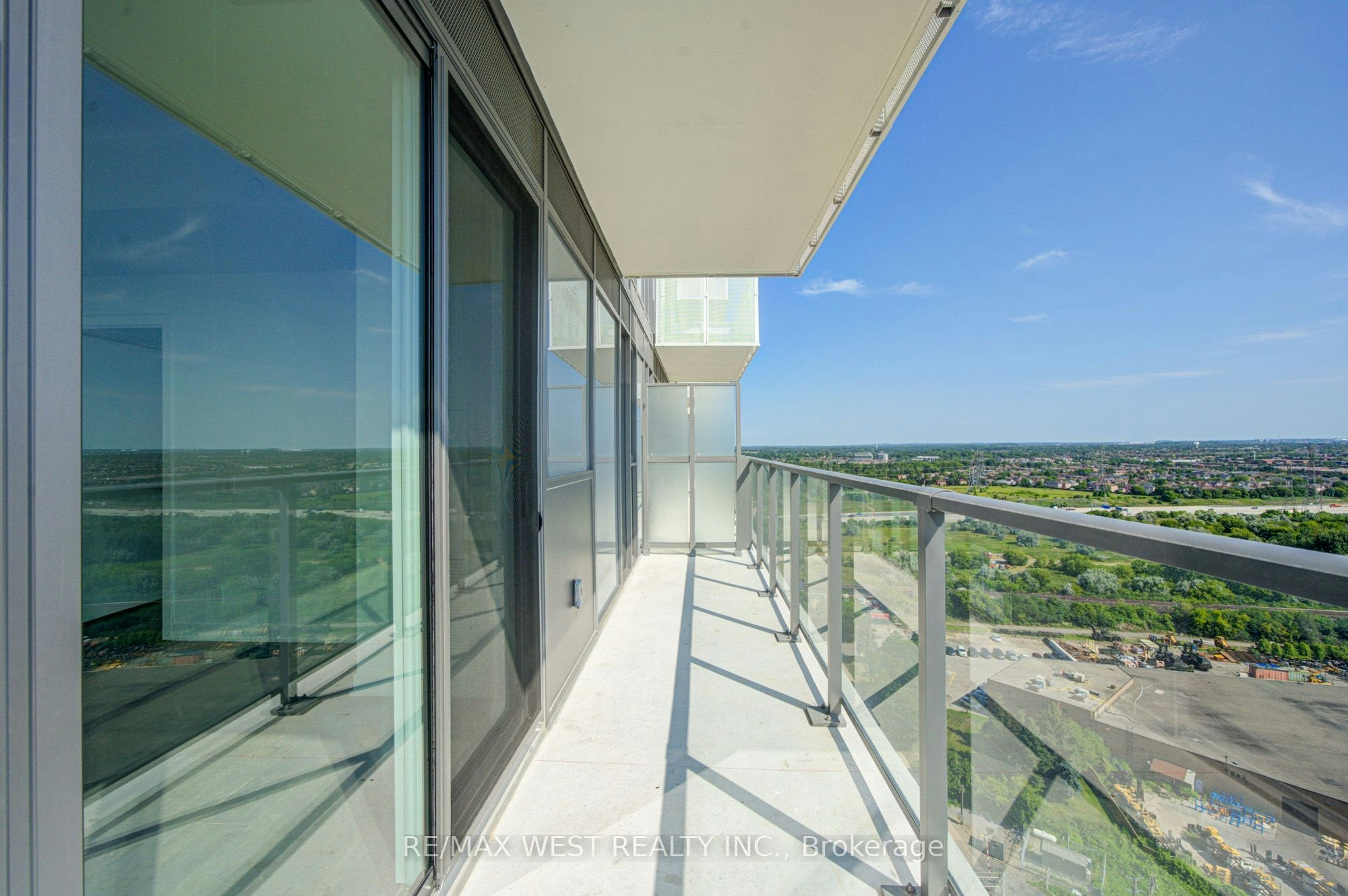 2012-6 Flavelle Trail, Vaughan, ON, L4L 0M8 - 35