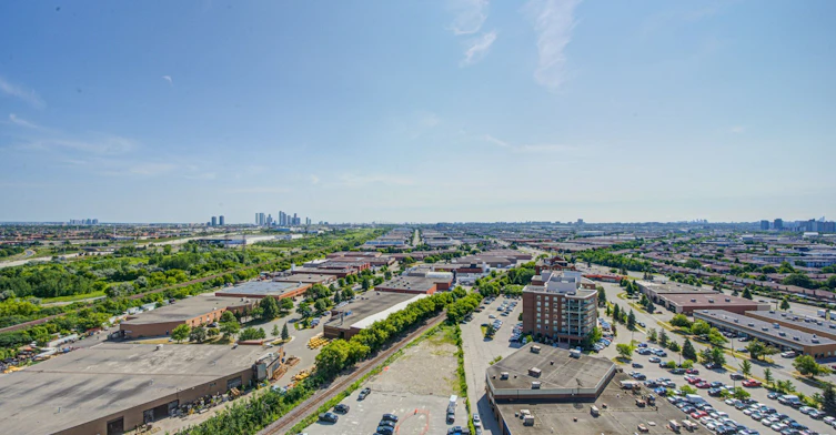 2012-6 Flavelle Trail, Vaughan, ON, L4L 0M8 - 39