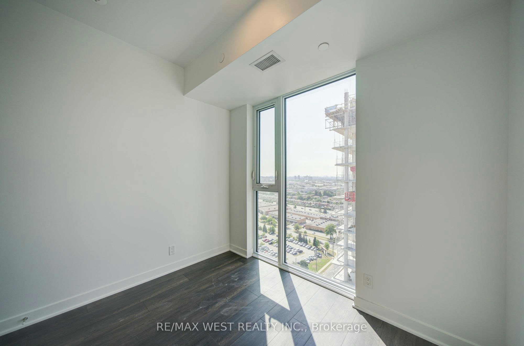 2012-6 Flavelle Trail, Vaughan, ON, L4L 0M8 - 17