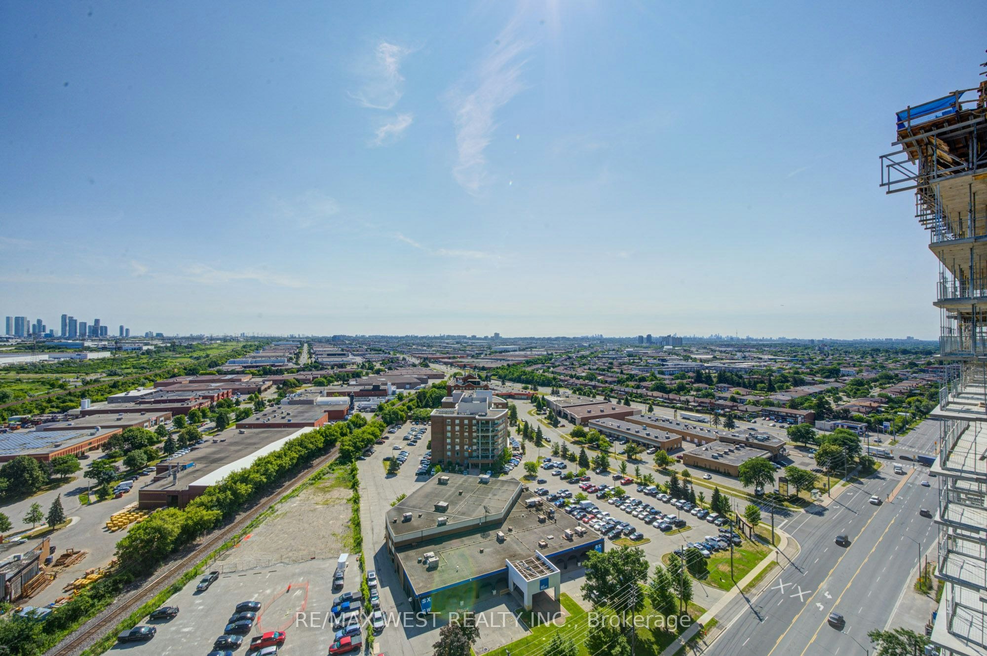 2012-6 Flavelle Trail, Vaughan, ON, L4L 0M8 - 40