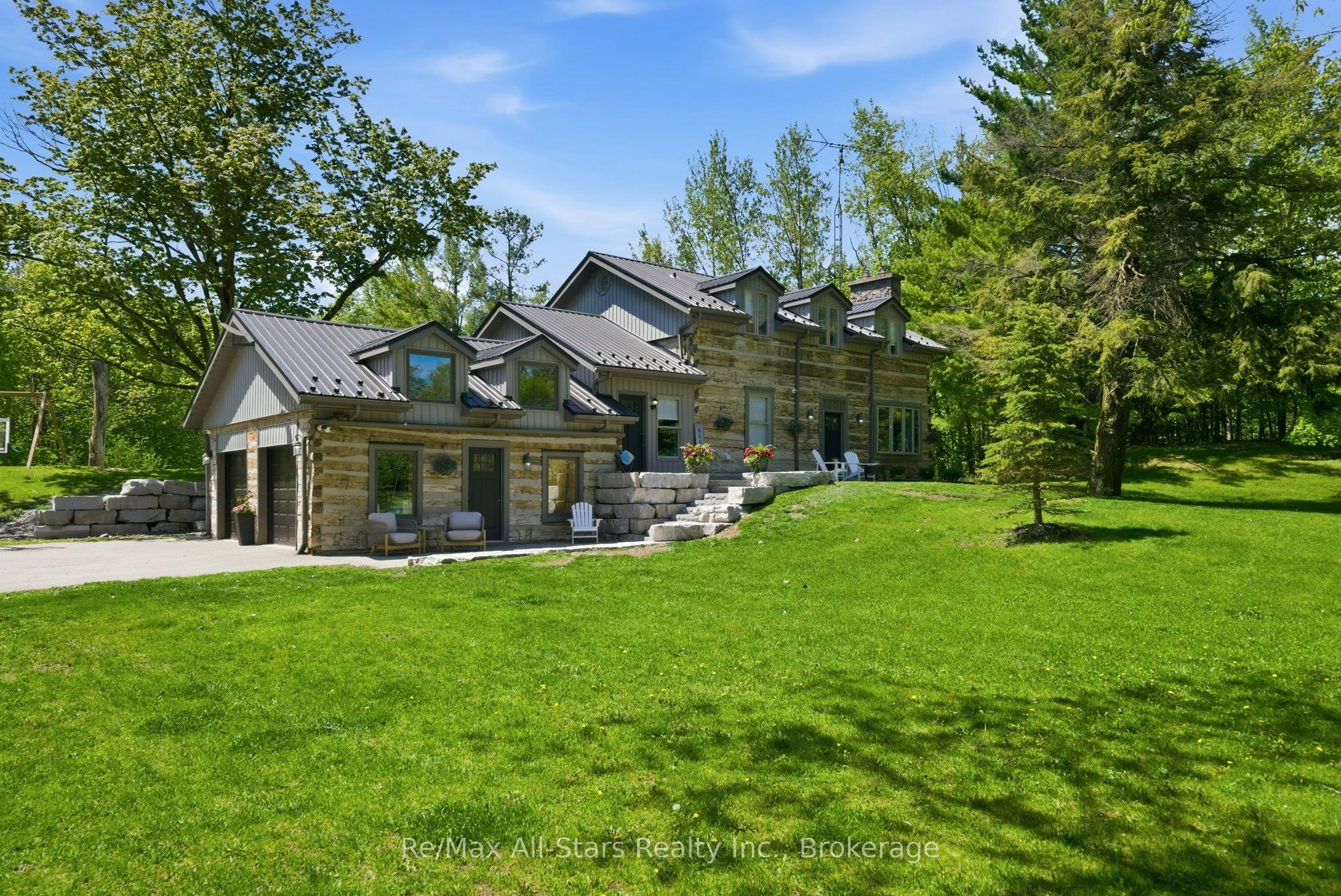 24 The Pines Lane, Brock, ON, L0C 1H0