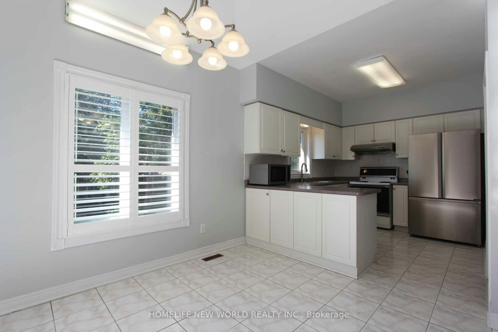 834 Surin Court, Newmarket, ON, L3Y 8R4 - 16