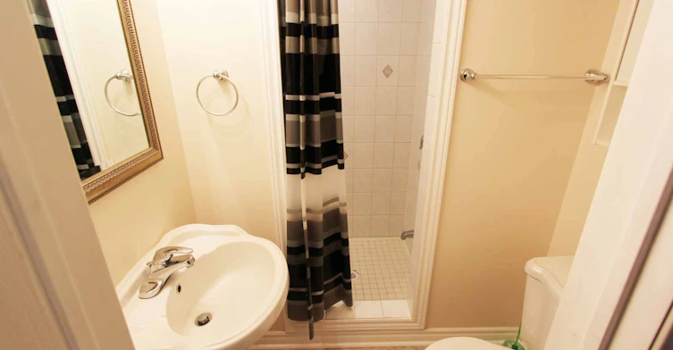 834 Surin Court, Newmarket, ON, L3Y 8R4 - 30