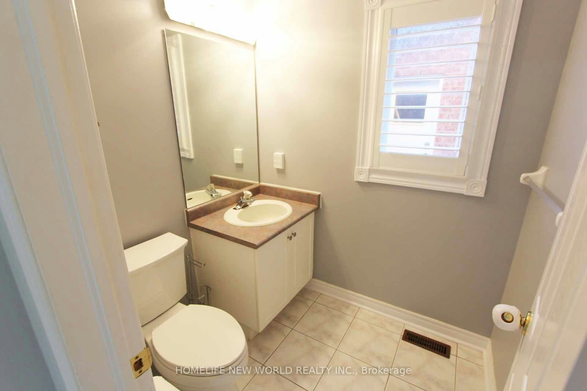 834 Surin Court, Newmarket, ON, L3Y 8R4 - 17