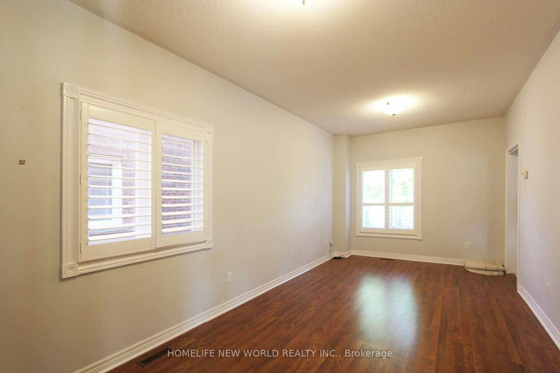 834 Surin Court, Newmarket, ON, L3Y 8R4 - 11