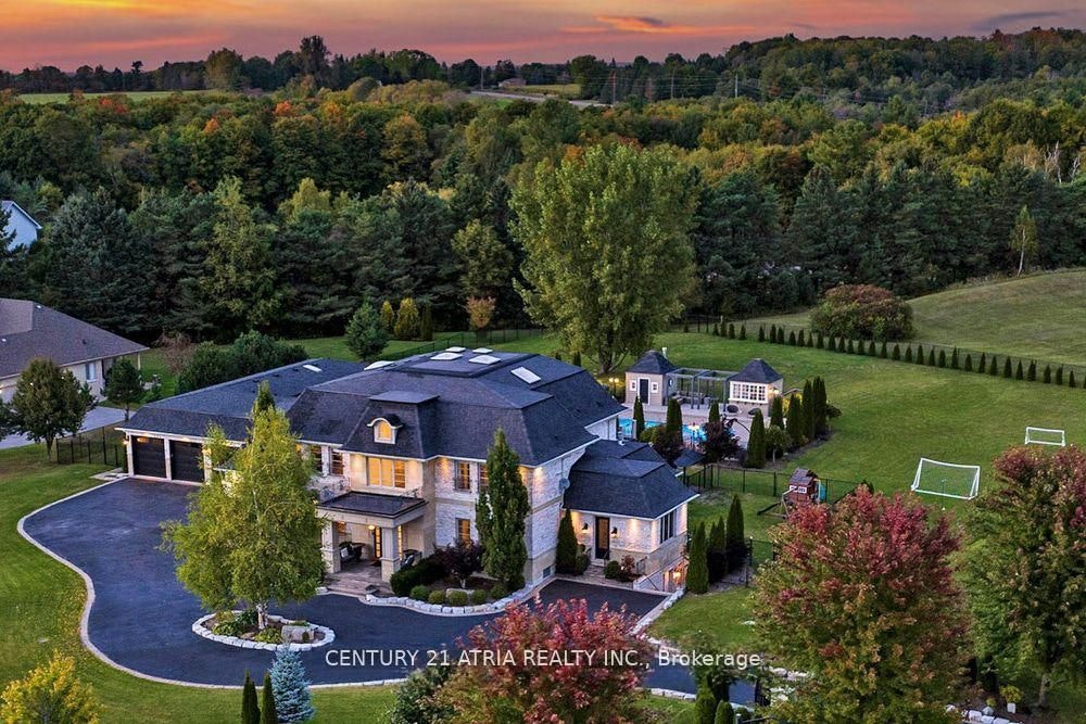 111 Lake Woods Drive, Whitchurch-Stouffville, ON, L4A 1P1