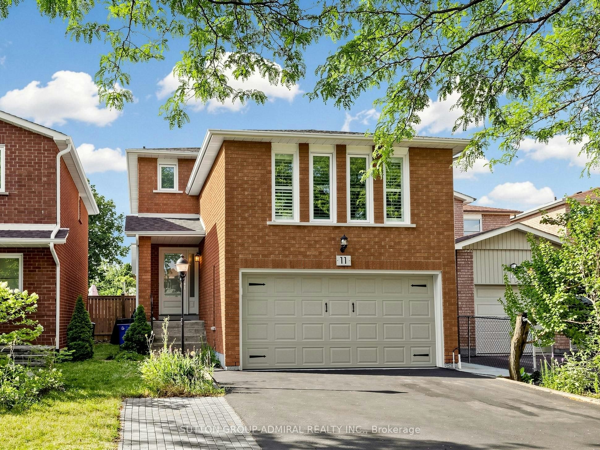 11 Checker Court, Vaughan, ON, L4J 5X4