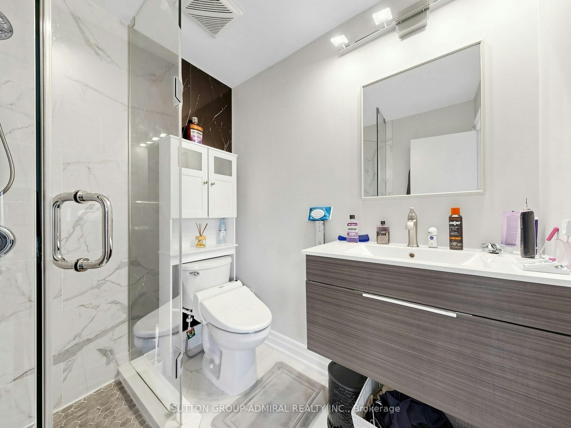 11 Checker Court, Vaughan, ON, L4J 5X4 - 21