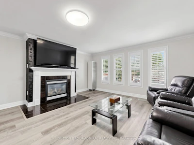 11 Checker Court - 5
