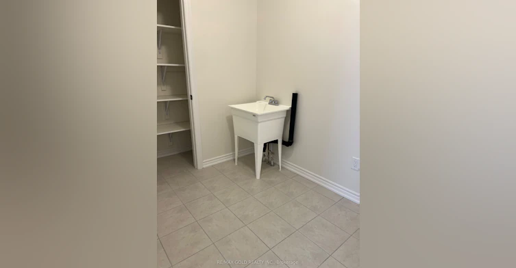 4 Lawrence D. Pridham Avenue, New Tecumseth, ON, L6R 0X1 - 10