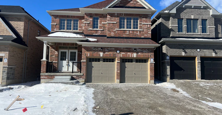 4 Lawrence D. Pridham Avenue, New Tecumseth, ON, L6R 0X1