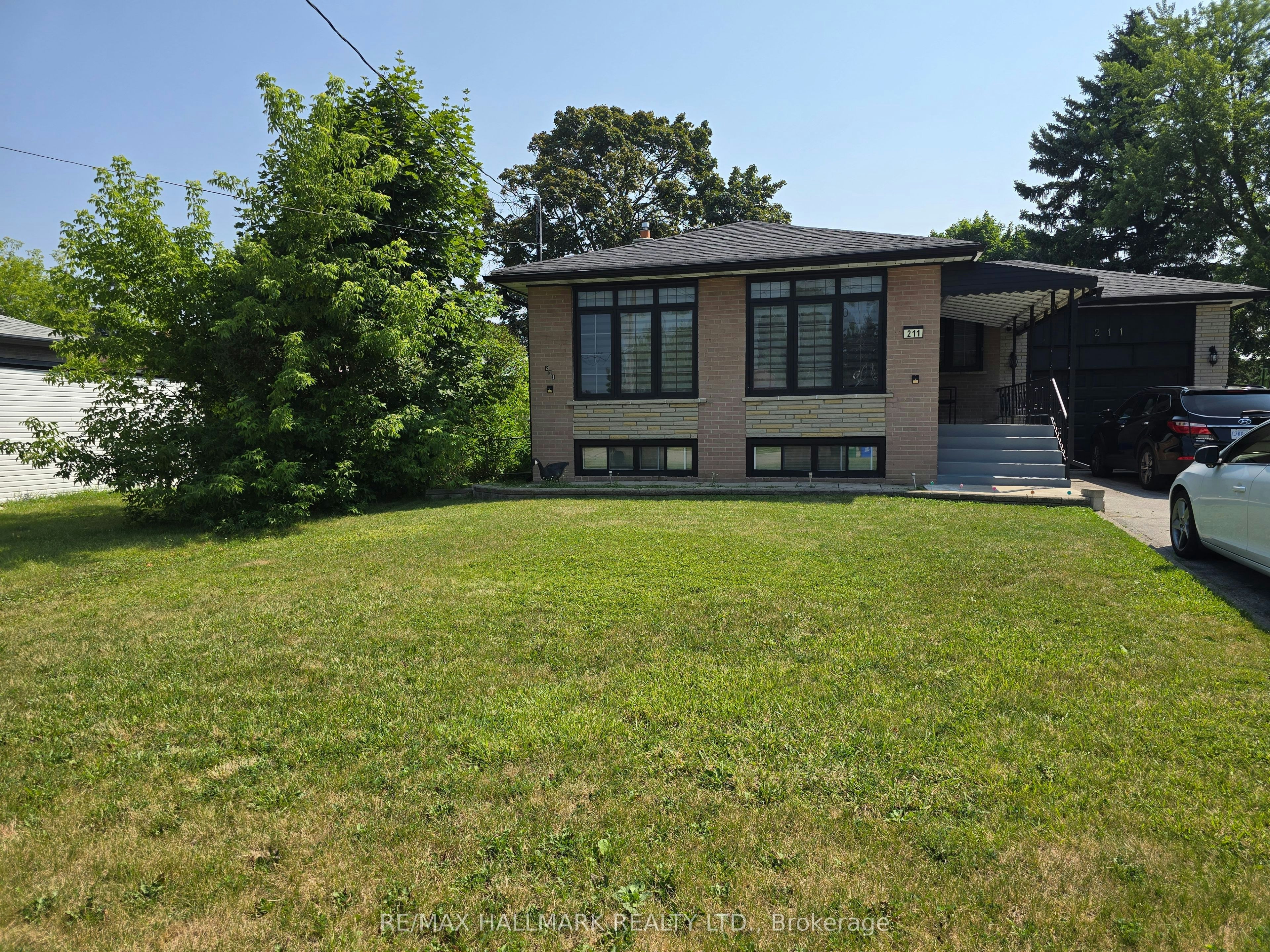 211 Norfolk Avenue, Richmond Hill, ON, L4S 0B2