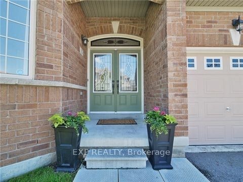 13 Tucciarone Court, Markham, ON, L6C 0H3 - 2