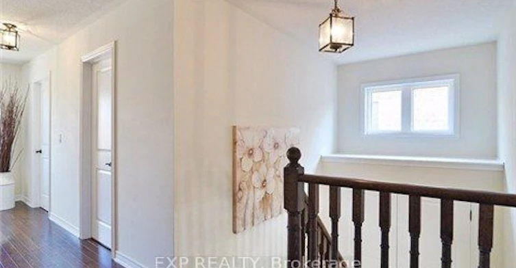 13 Tucciarone Court, Markham, ON, L6C 0H3 - 11