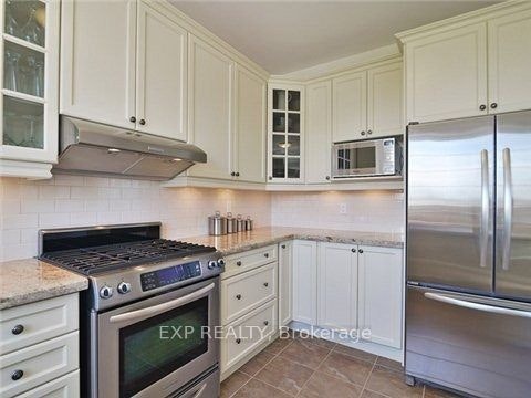 13 Tucciarone Court, Markham, ON, L6C 0H3 - 9