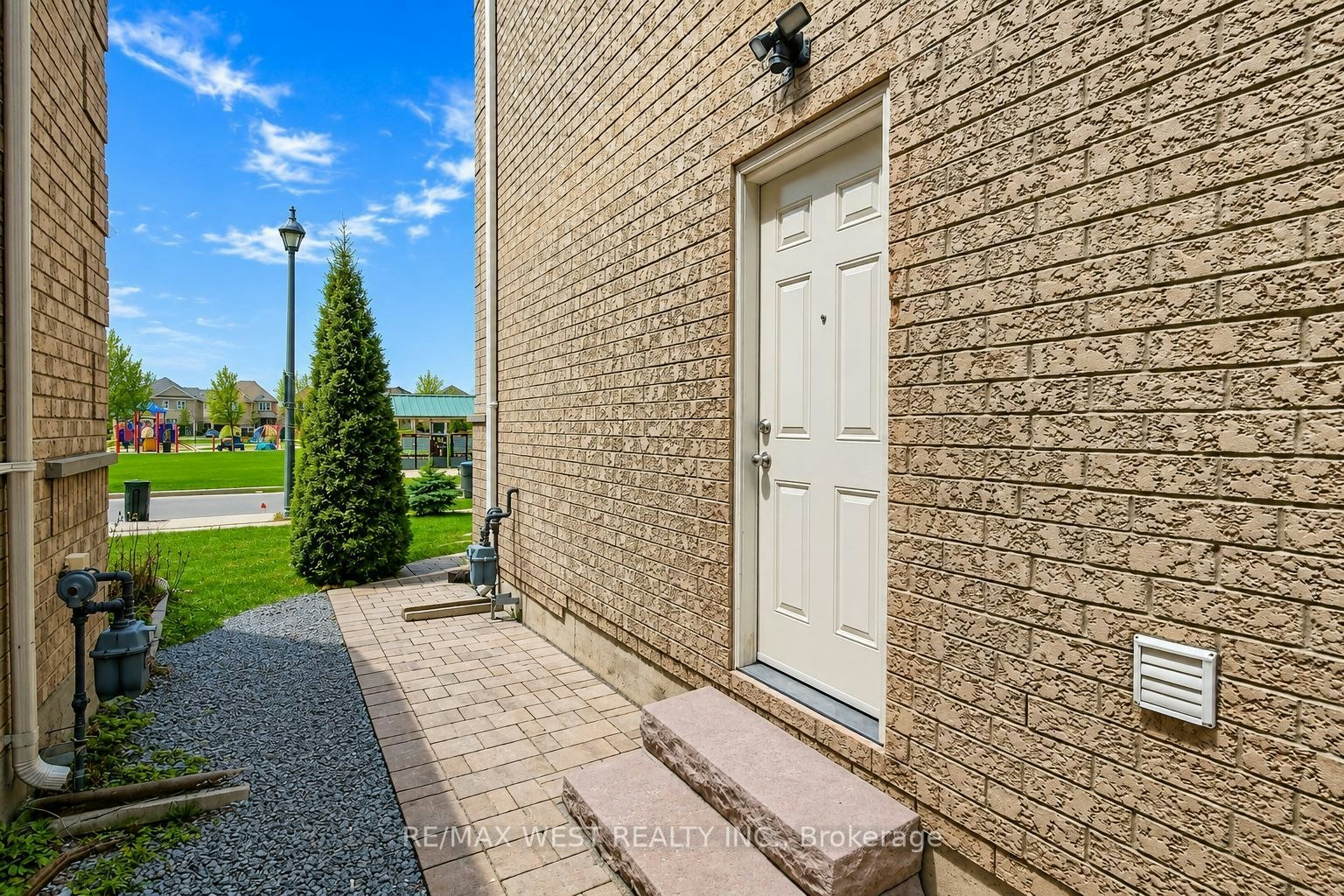 Basement Apartment-179 Summerlyn Trail, Bradford West Gwillimbury, ON, L3Z 0E2 - 2