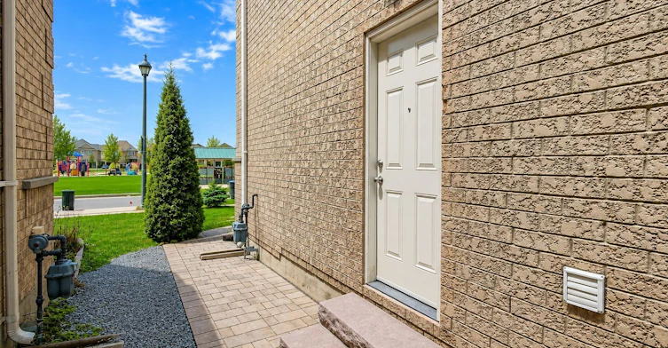 Basement Apartment-179 Summerlyn Trail, Bradford West Gwillimbury, ON, L3Z 0E2 - 2