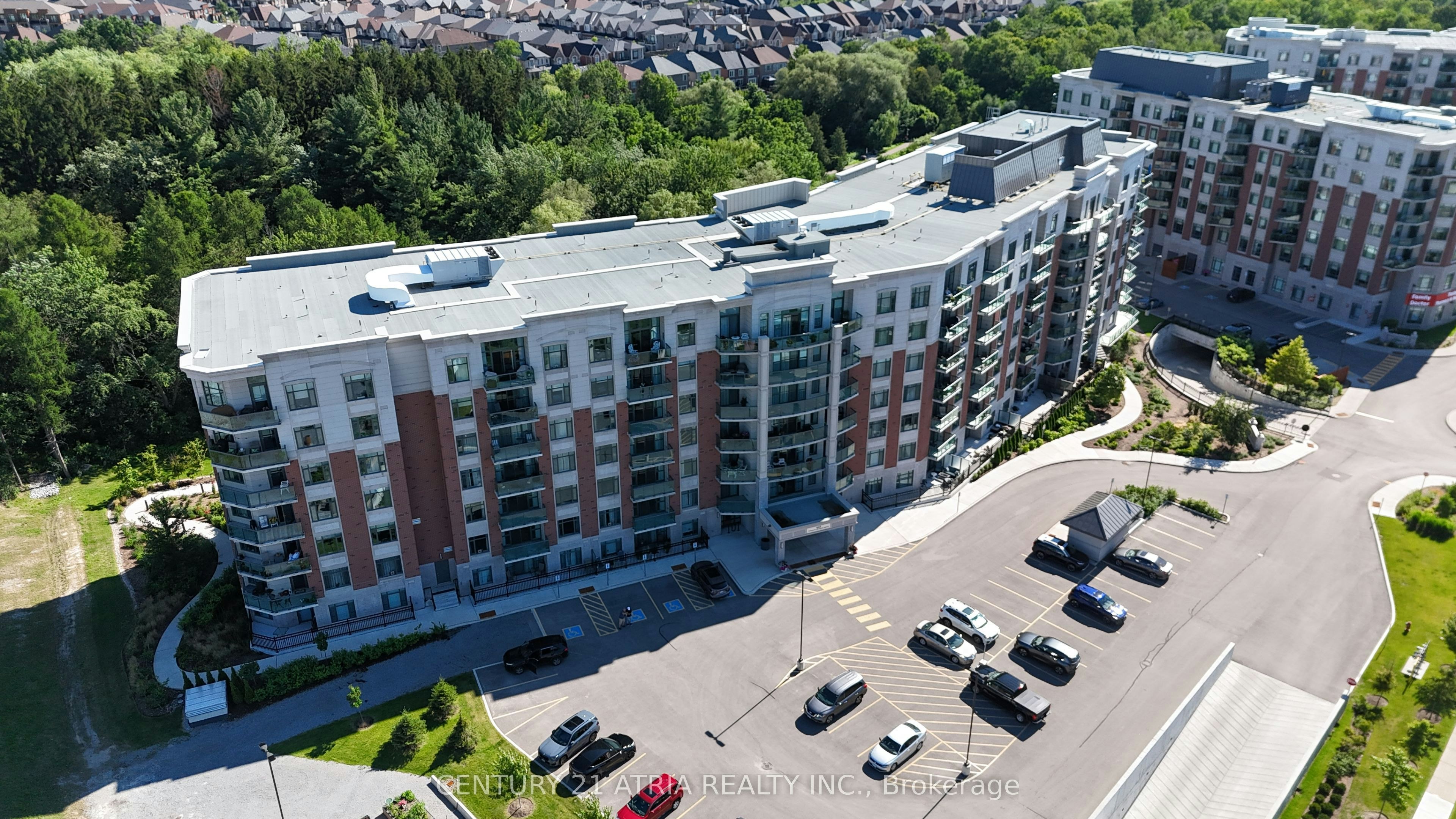 317-460 William Graham Drive, Aurora, ON, L4G 1X9