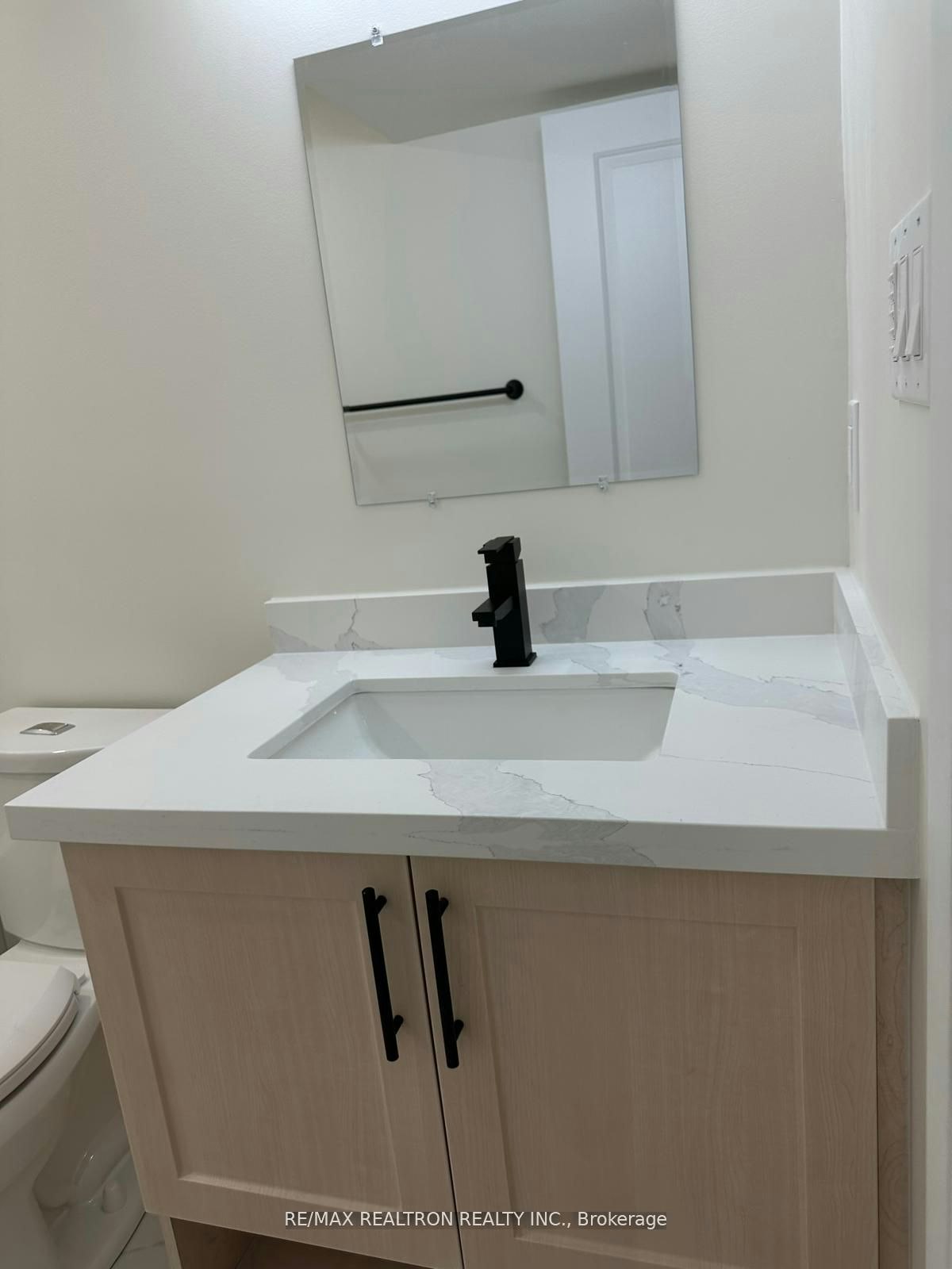 Bsmnt-5 Elderslie Crescent, Vaughan, ON, L0J 1C0 - 11