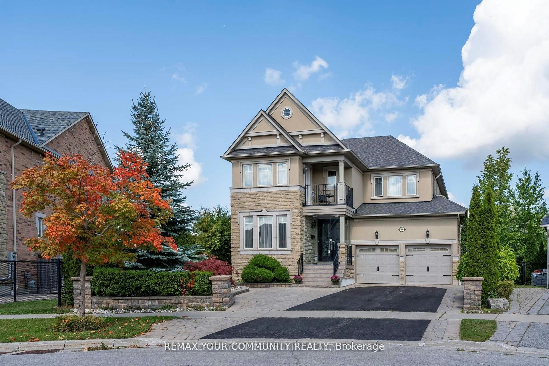 35 Vandervoort Drive, Richmond Hill, ON, L4E 0C7