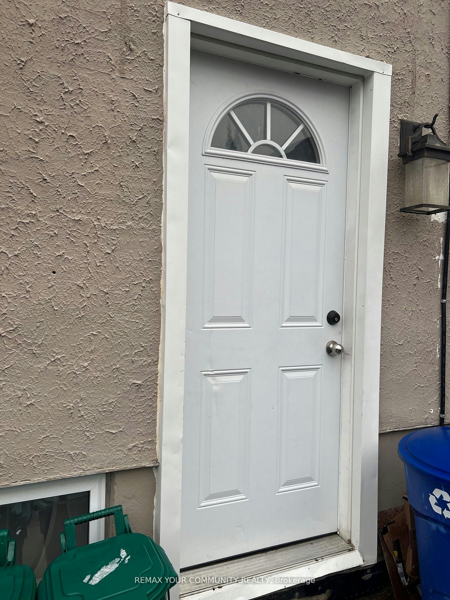 23 Irwin Avenue, Aurora, ON, L4G 3G1 - 14