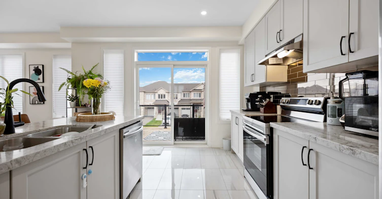 Upper-11707 Tenth Line, Whitchurch-Stouffville, ON, L6B 1A8 - 7