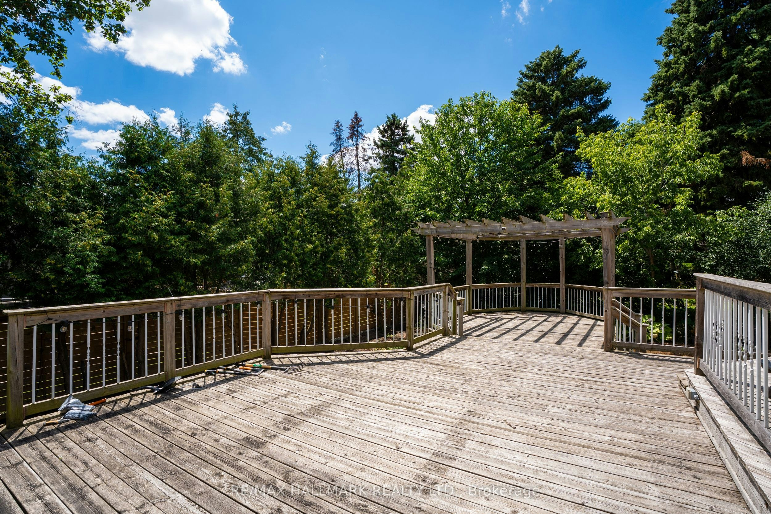 39 Sunnywood Crescent, Richmond Hill, ON, L4C 6W2 - 34
