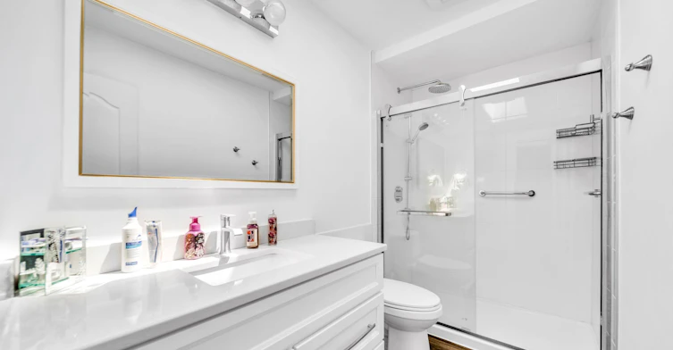 39 Sunnywood Crescent, Richmond Hill, ON, L4C 6W2 - 28