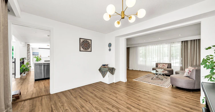 39 Sunnywood Crescent, Richmond Hill, ON, L4C 6W2 - 10