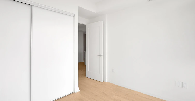 1823-8960 Jane Street, Vaughan, ON, L4K 0N9 - 10
