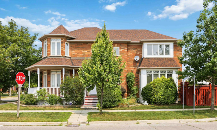 76 Riverlands Avenue