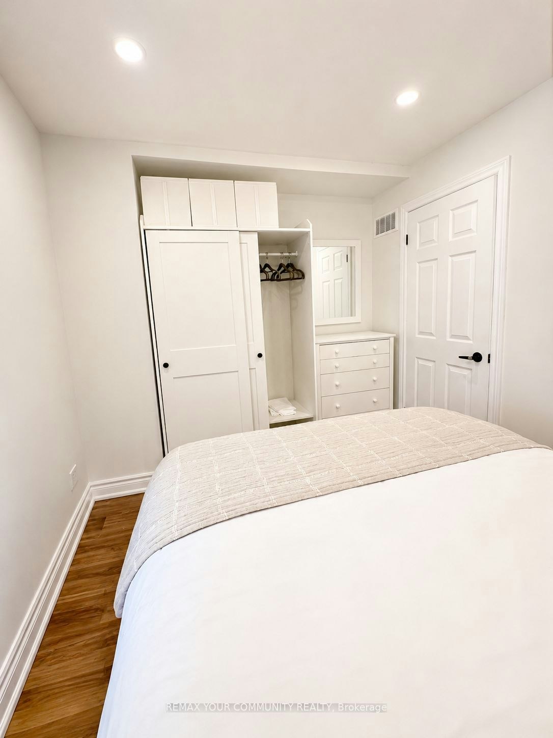 669 Old Bathurst Coach House Street, King, ON, L3X 3A6 - 9