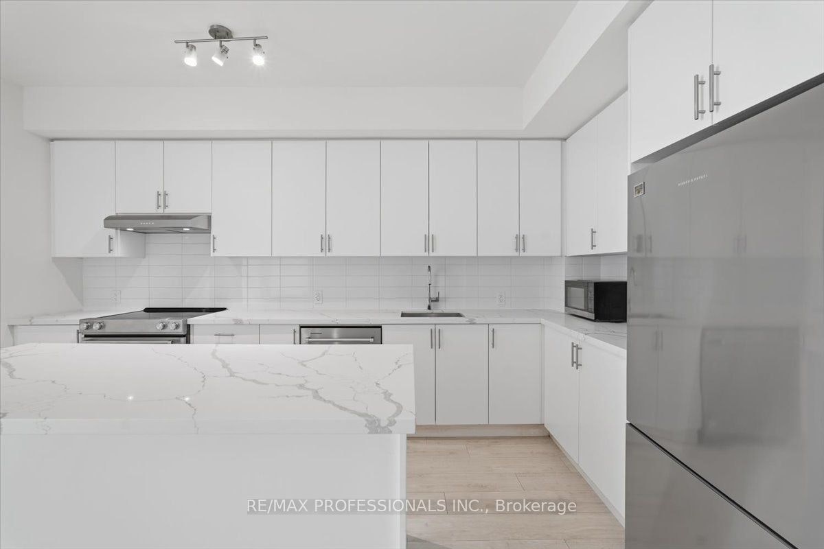 321-8960 Jane Street, Vaughan, ON, L4K 2M9 - 18